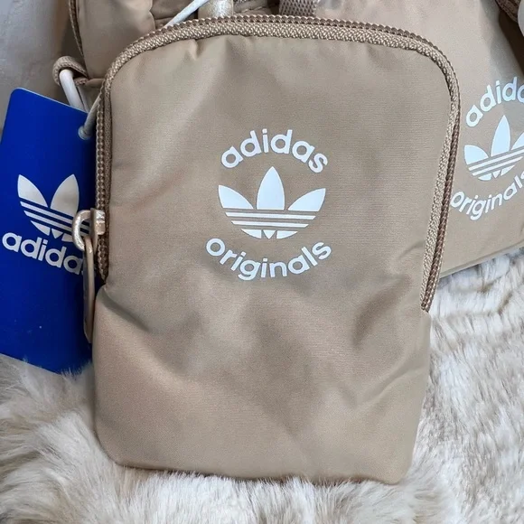 ADIDAS ORIGINALS, PUFFER & POUCH CROSSBODY BAG - Picture 5 of 15